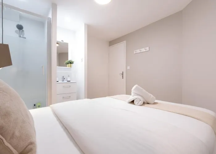 Lille Centre - Nice Flat With Terrace!